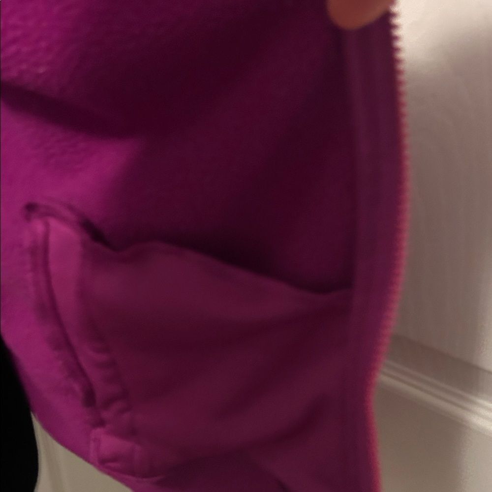 Under Armour Purple ColdGear Hoodie medium - Picture 5 of 7